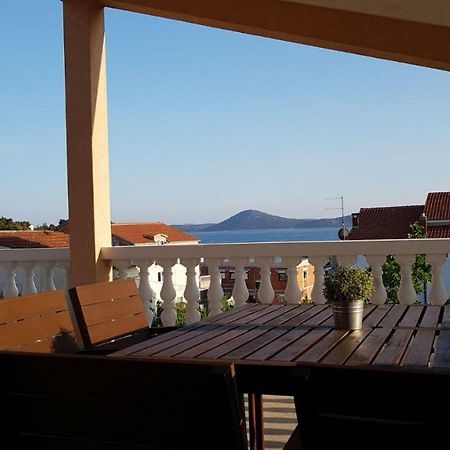 Apartmani Mira Vodice Buitenkant foto