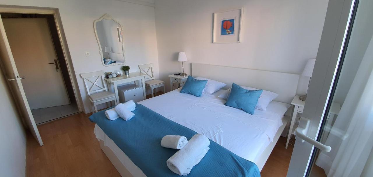 Apartmani Mira Vodice Buitenkant foto
