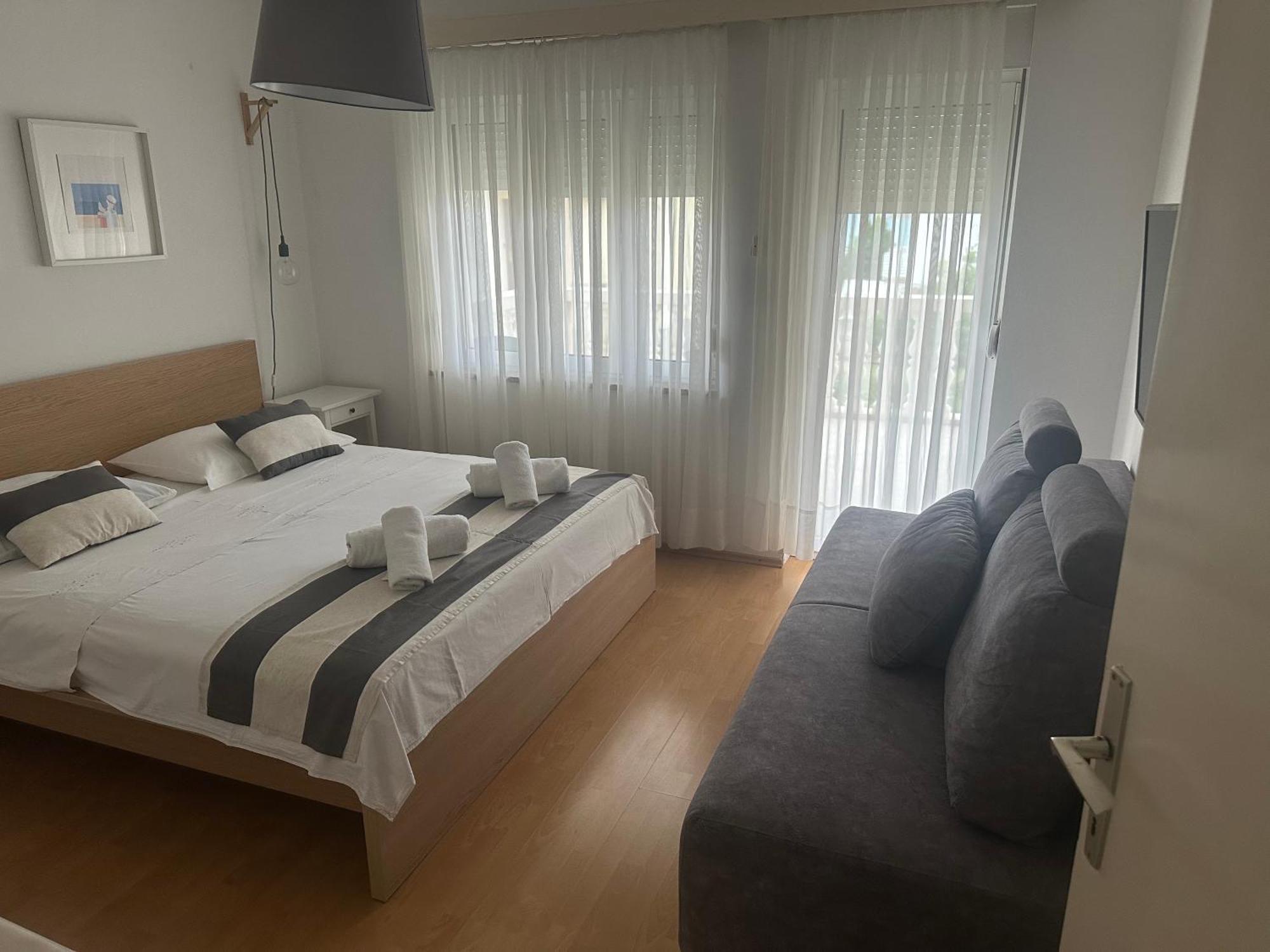Apartmani Mira Vodice Buitenkant foto