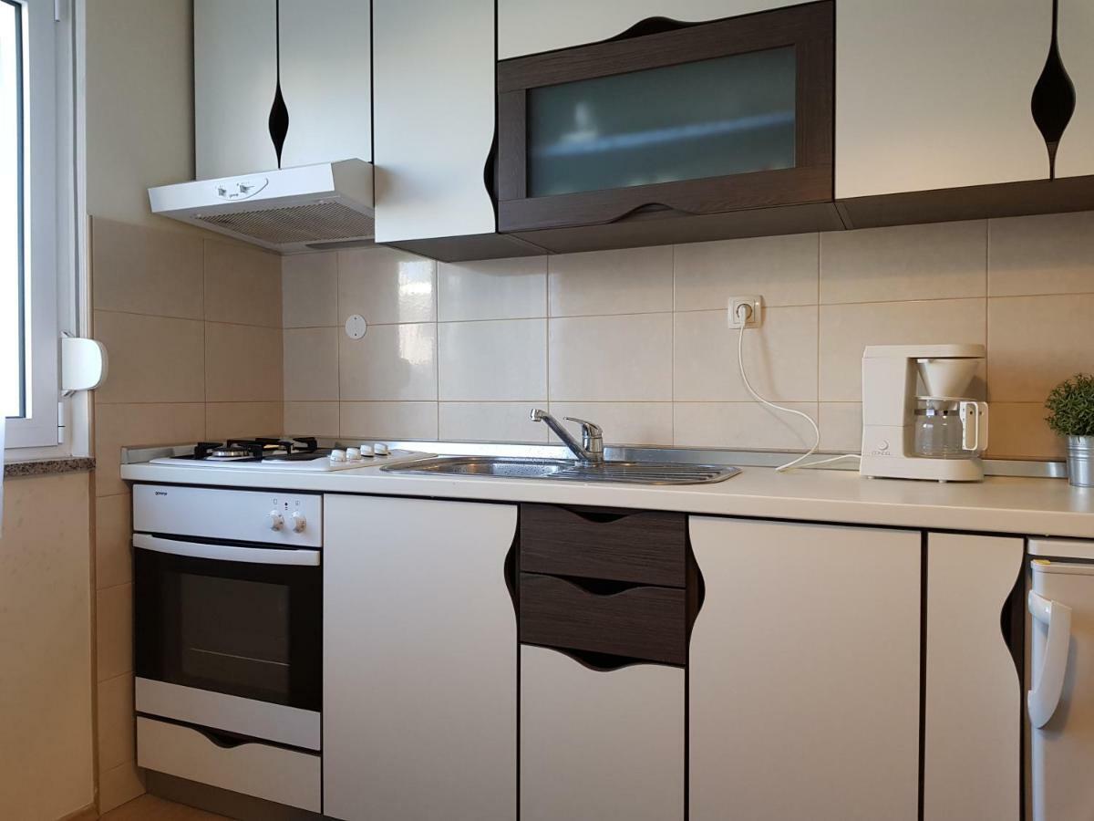 Apartmani Mira Vodice Buitenkant foto